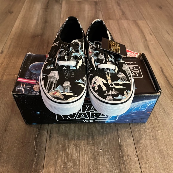 VANS Limited Edition Star Wars Sneaker - Picture 3 of 5